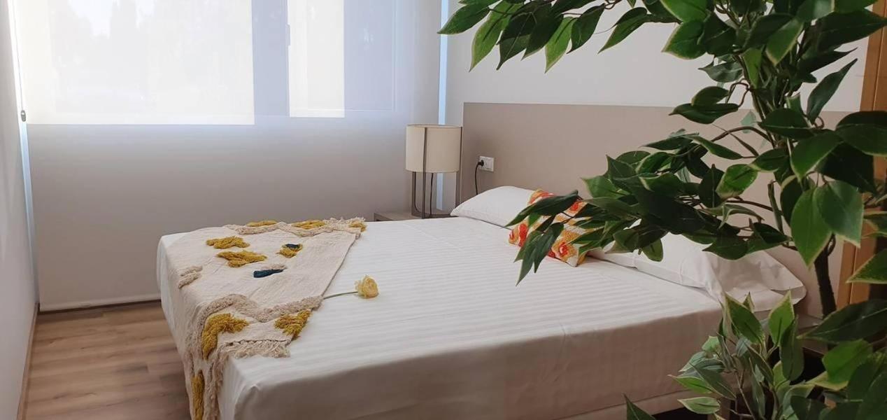 Apartamentos Antares 3 밀라도이로 외부 사진