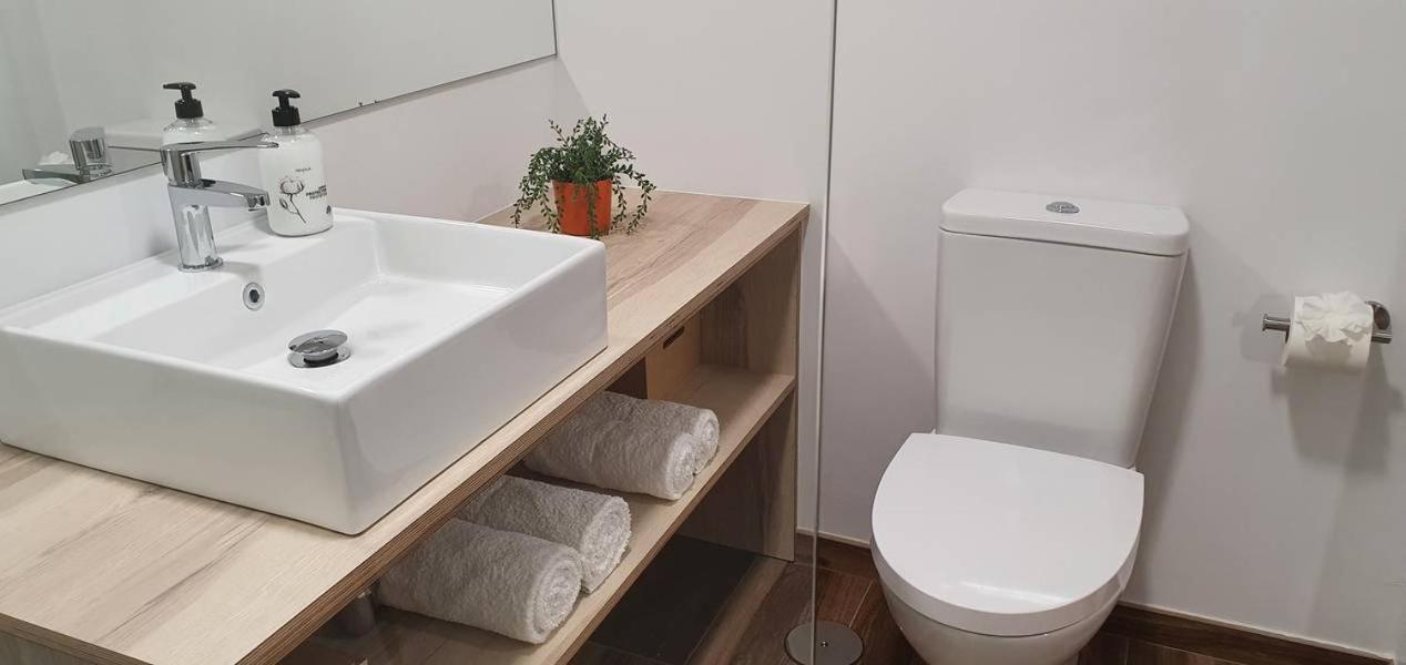 Apartamentos Antares 3 밀라도이로 외부 사진