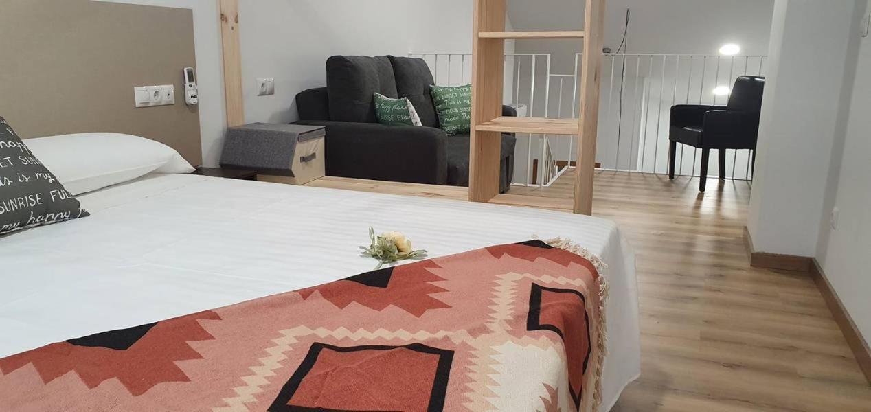 Apartamentos Antares 3 밀라도이로 외부 사진